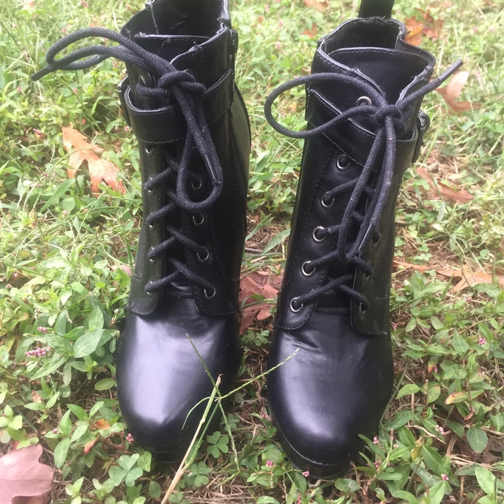 Black Heel Boots